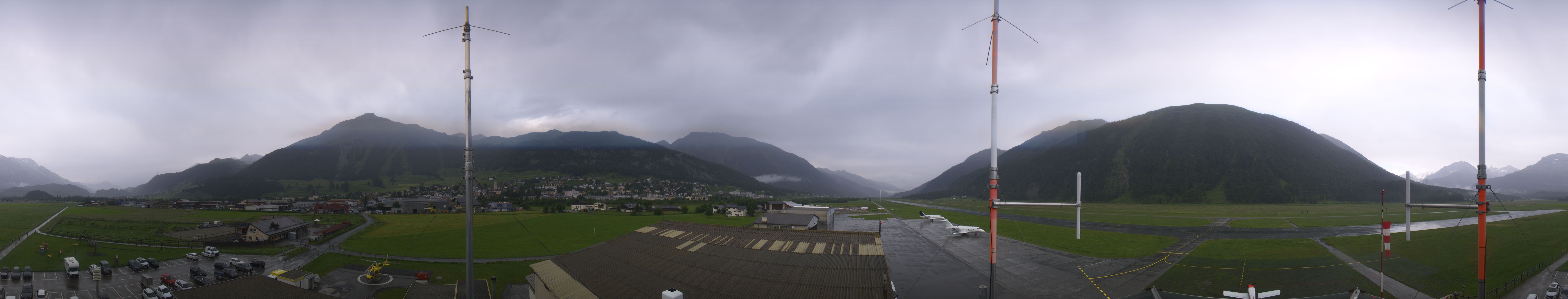 Archiv Foto Webcam Samedan I Flugplatz Richtung West