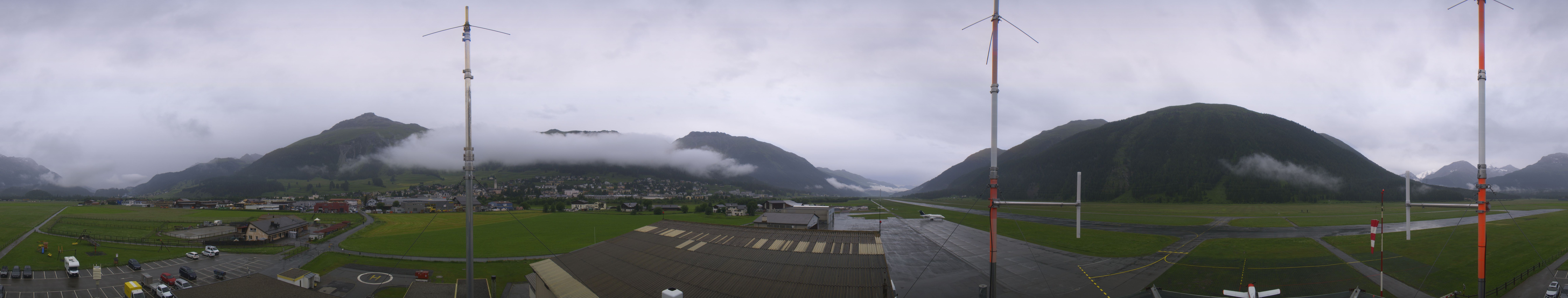 Archiv Foto Webcam Samedan I Flugplatz Richtung West