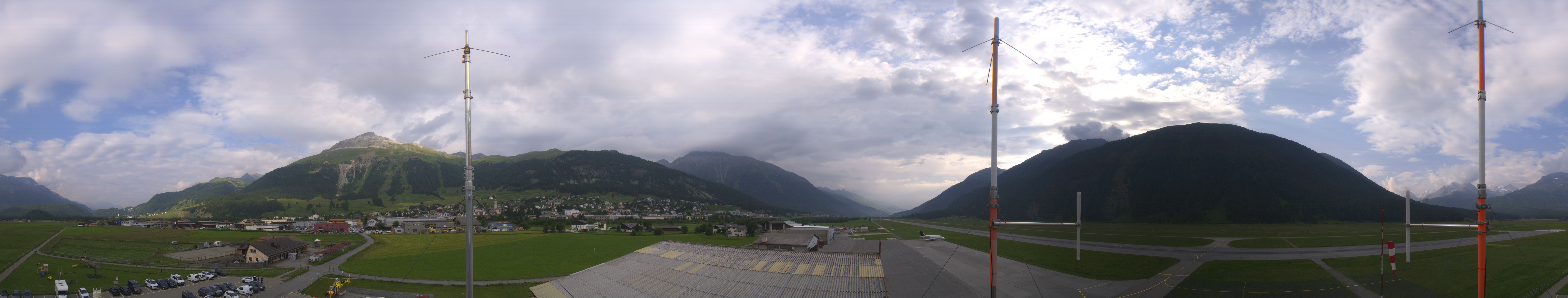 Archiv Foto Webcam Samedan I Flugplatz Richtung West