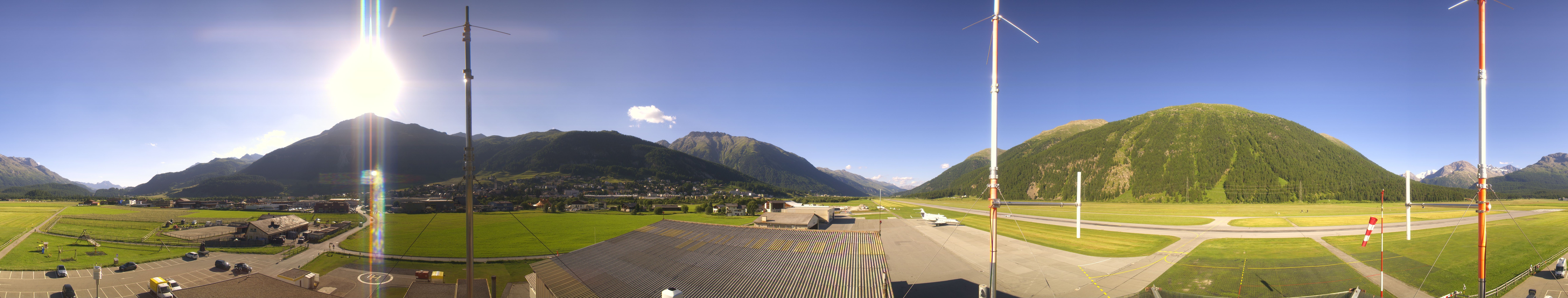 Archiv Foto Webcam Samedan I Flugplatz Richtung West