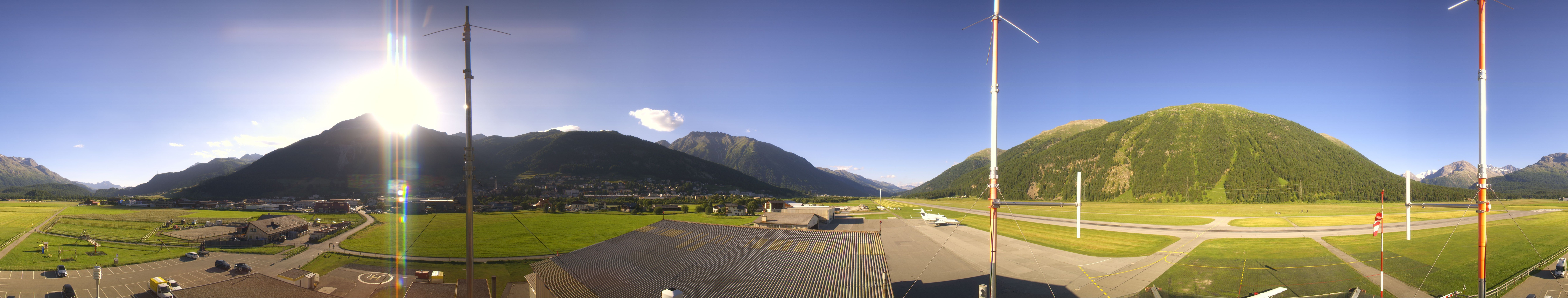 Archiv Foto Webcam Samedan I Flugplatz Richtung West