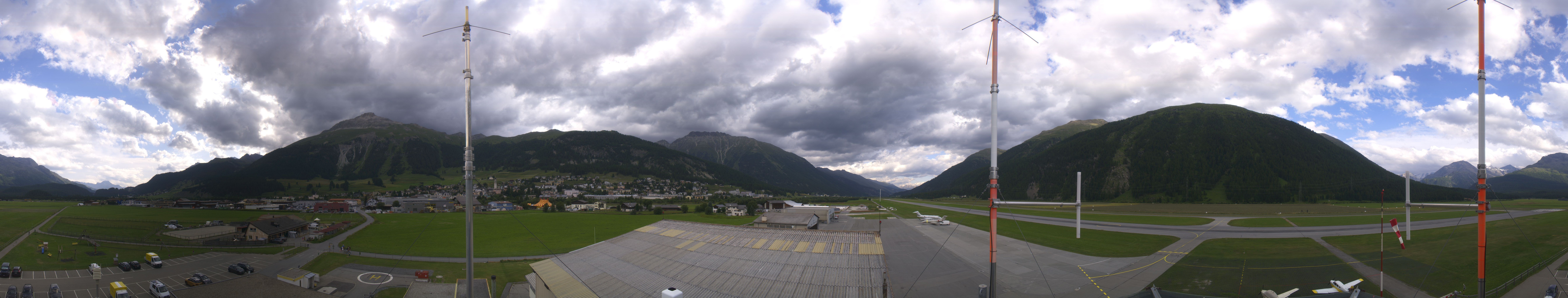 Archiv Foto Webcam Samedan I Flugplatz Richtung West