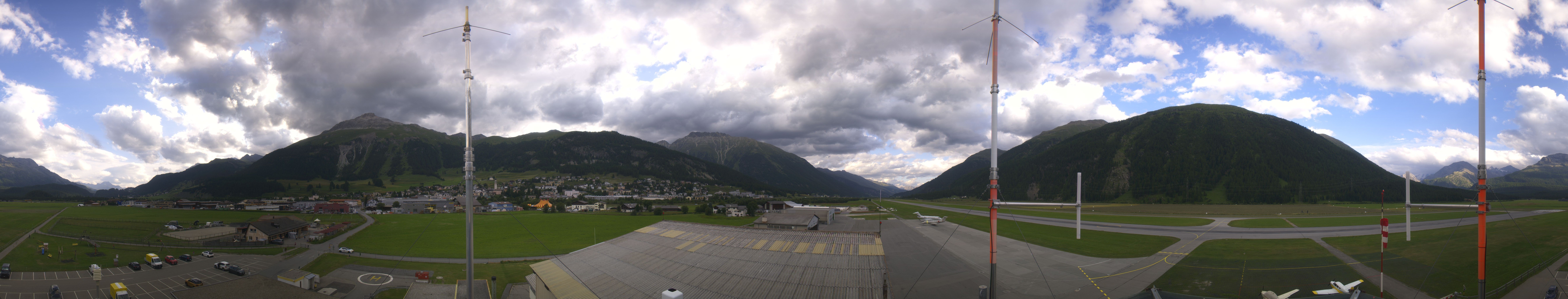 Archiv Foto Webcam Samedan I Flugplatz Richtung West