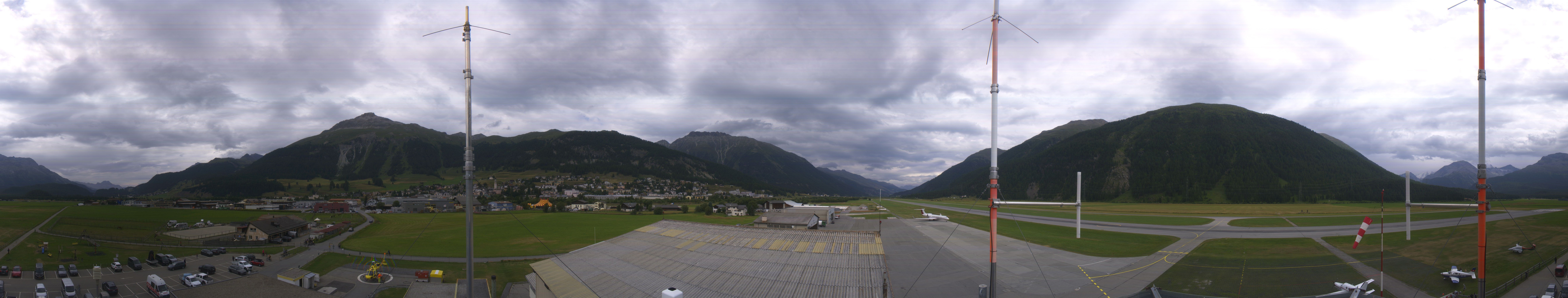 Archiv Foto Webcam Samedan I Flugplatz Richtung West