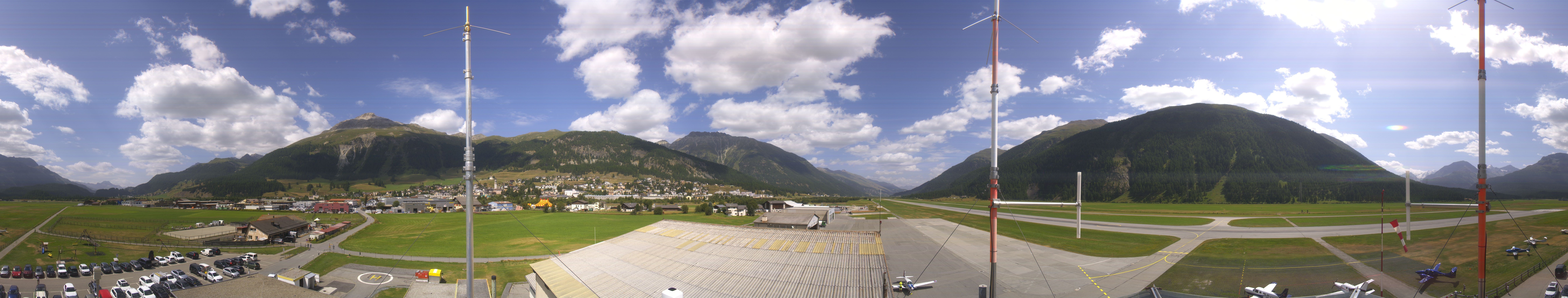 Archiv Foto Webcam Samedan I Flugplatz Richtung West