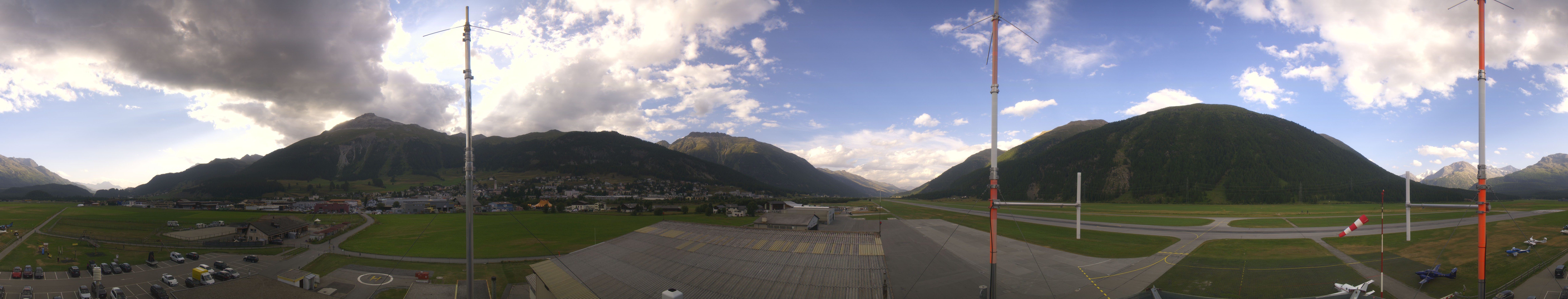 Archiv Foto Webcam Samedan I Flugplatz Richtung West