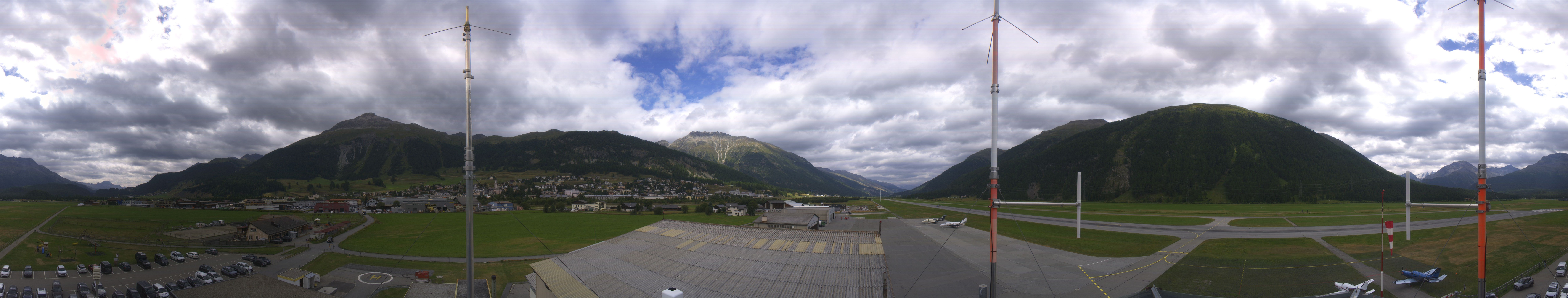 Archiv Foto Webcam Samedan I Flugplatz Richtung West