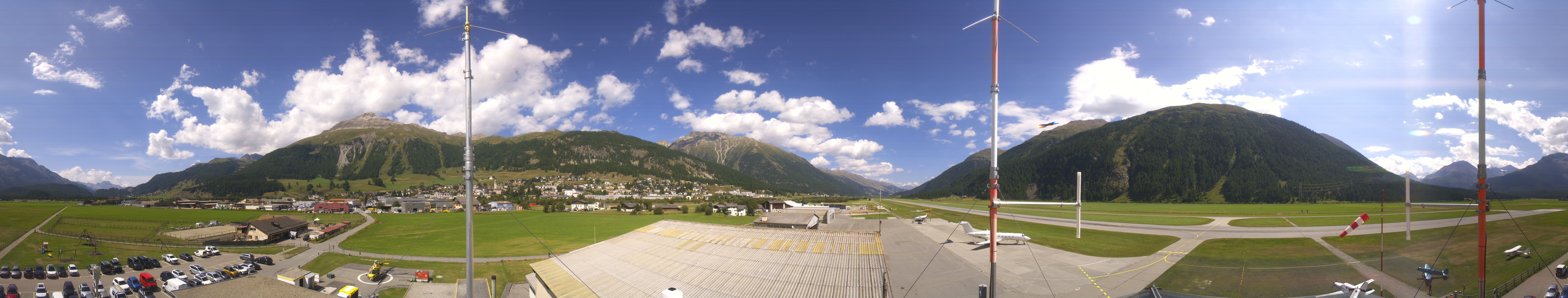 Archiv Foto Webcam Samedan I Flugplatz Richtung West