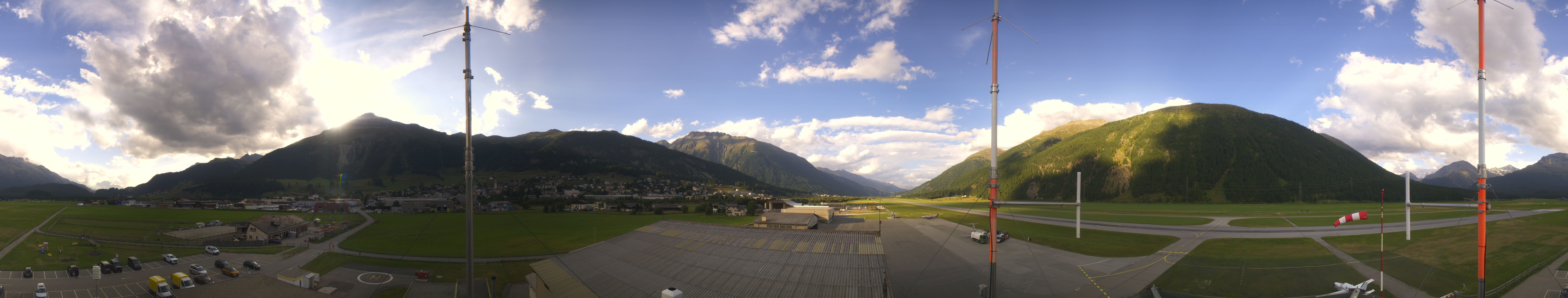 Archiv Foto Webcam Samedan I Flugplatz Richtung West