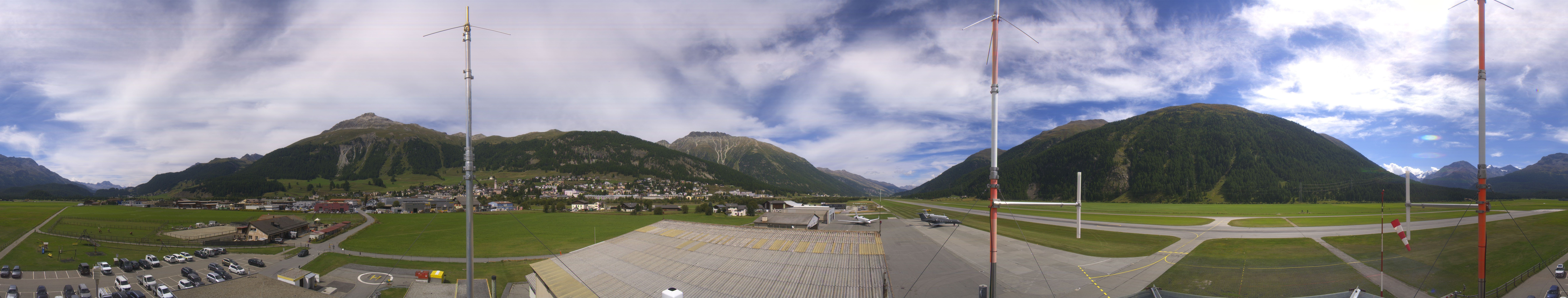 Archiv Foto Webcam Samedan I Flugplatz Richtung West