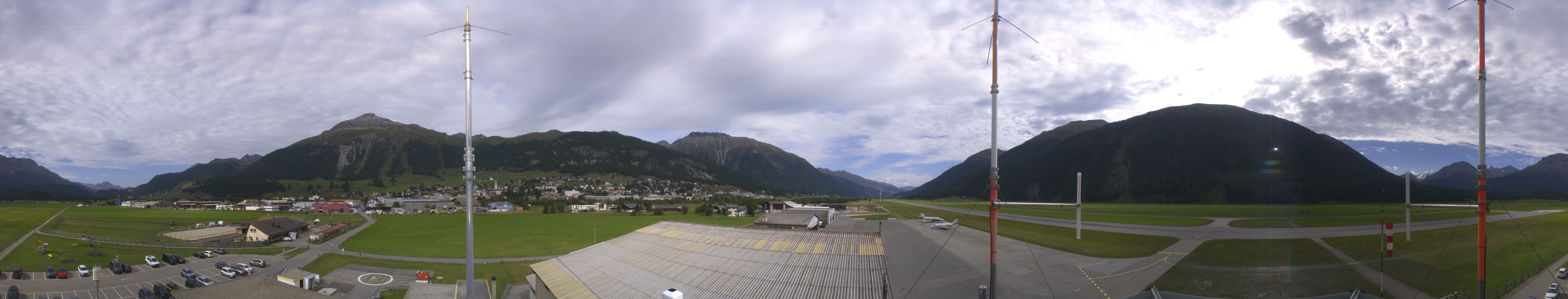 Archiv Foto Webcam Samedan I Flugplatz Richtung West