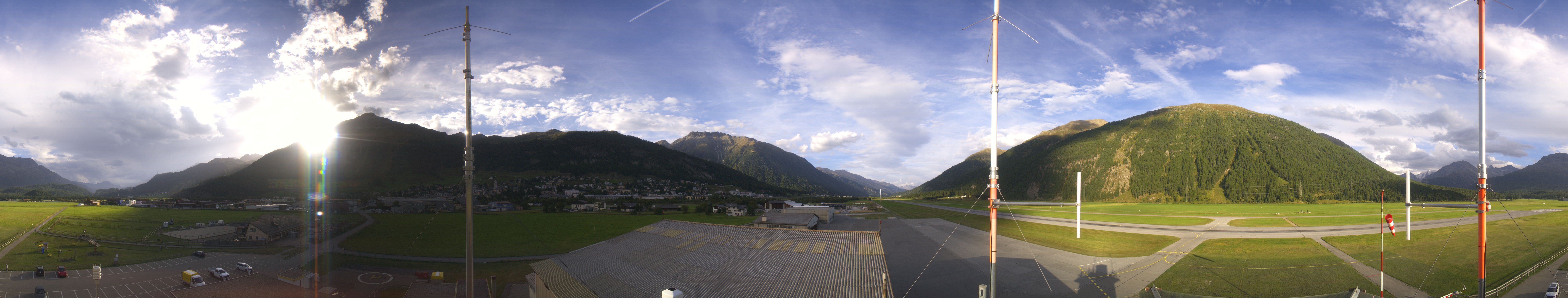 Archiv Foto Webcam Samedan I Flugplatz Richtung West