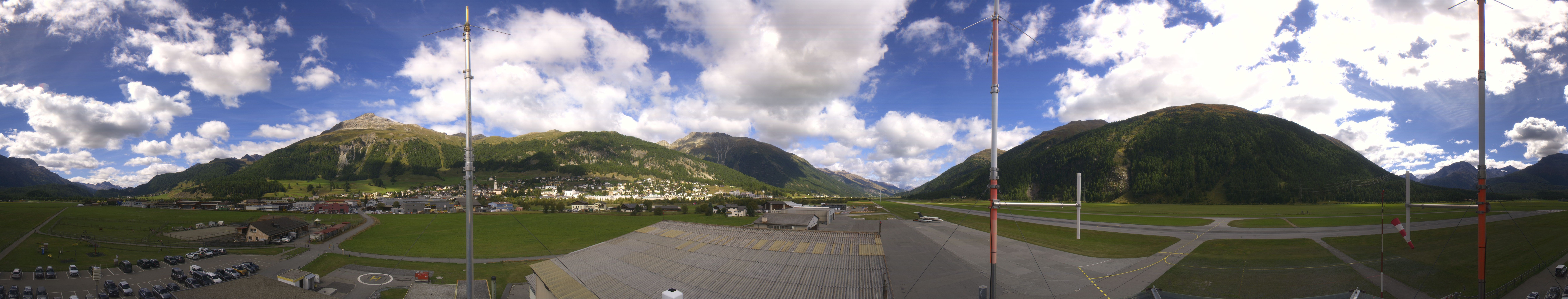 Archiv Foto Webcam Samedan I Flugplatz Richtung West