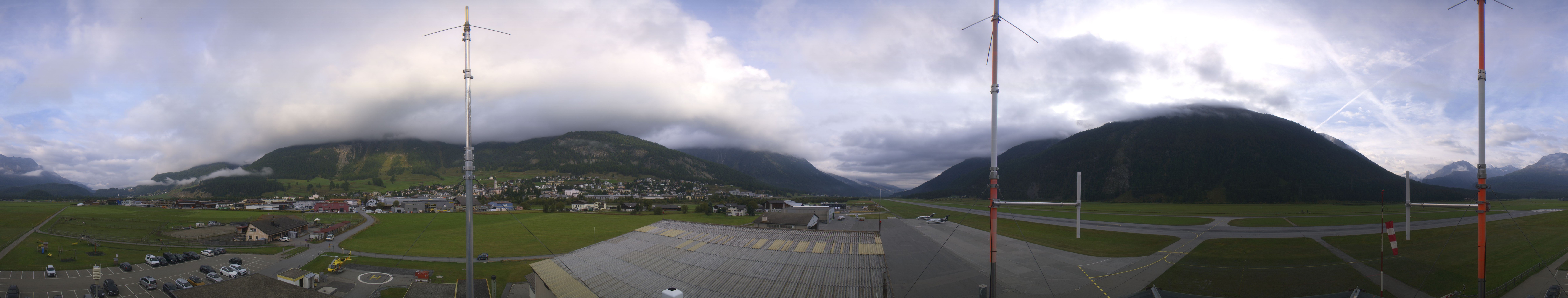Archiv Foto Webcam Samedan I Flugplatz Richtung West