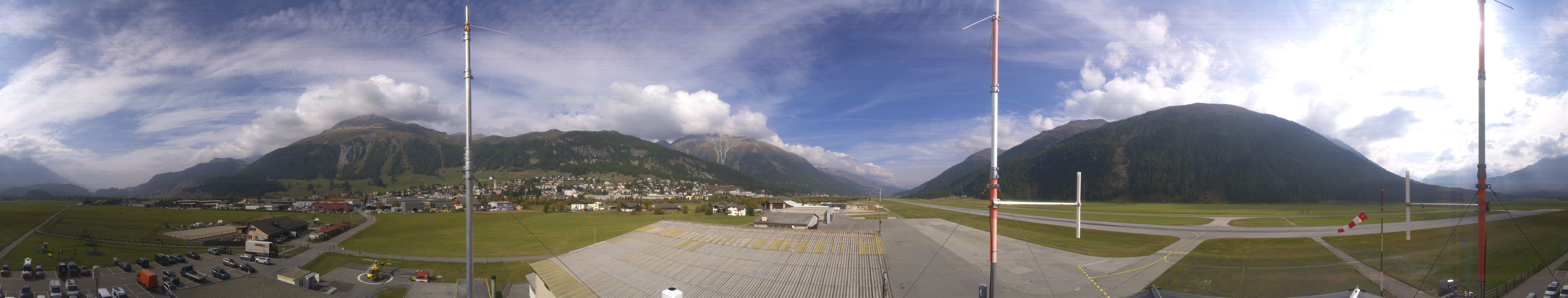 Archiv Foto Webcam Samedan I Flugplatz Richtung West