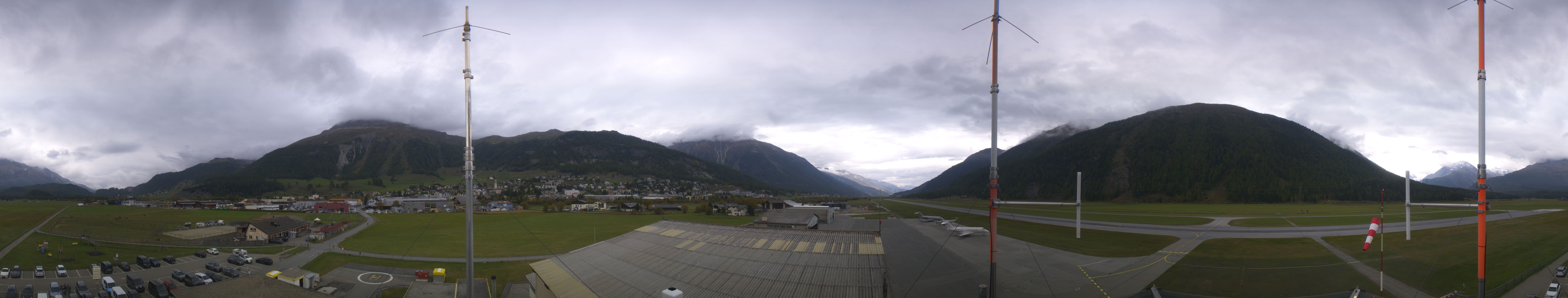 Archiv Foto Webcam Samedan I Flugplatz Richtung West