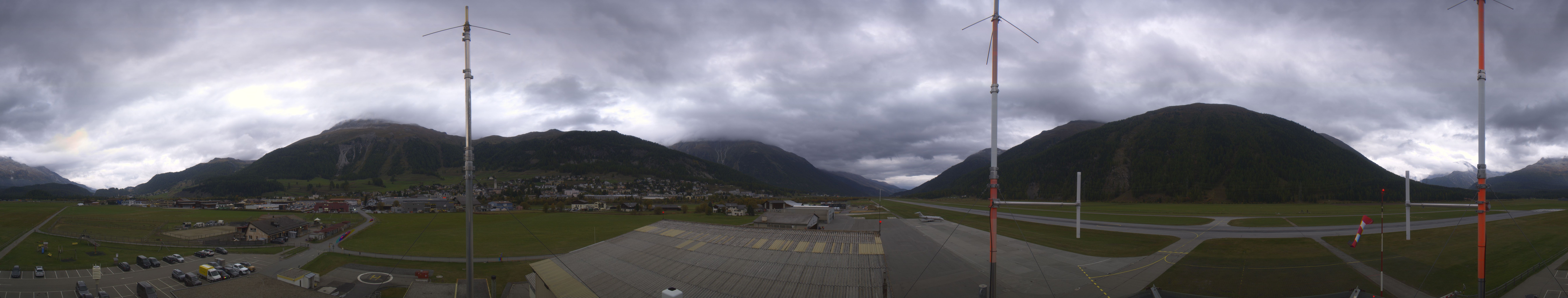 Archiv Foto Webcam Samedan I Flugplatz Richtung West