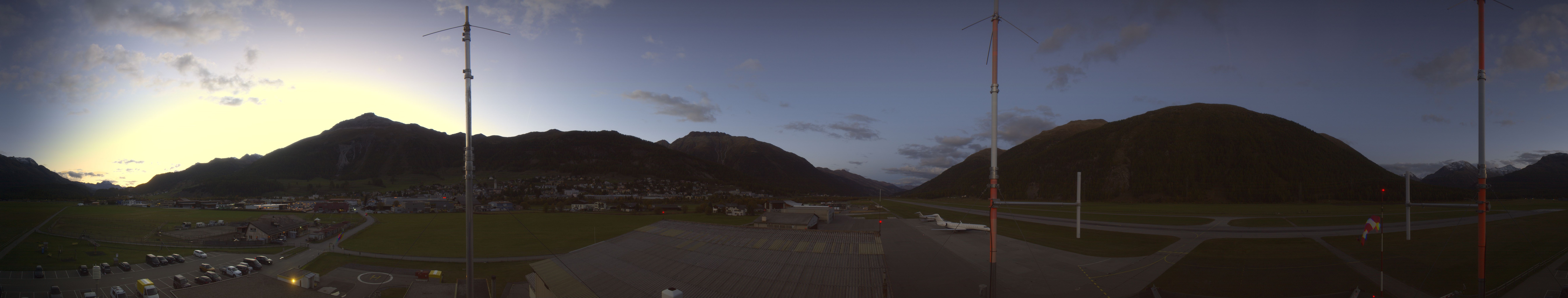 Archiv Foto Webcam Samedan I Flugplatz Richtung West