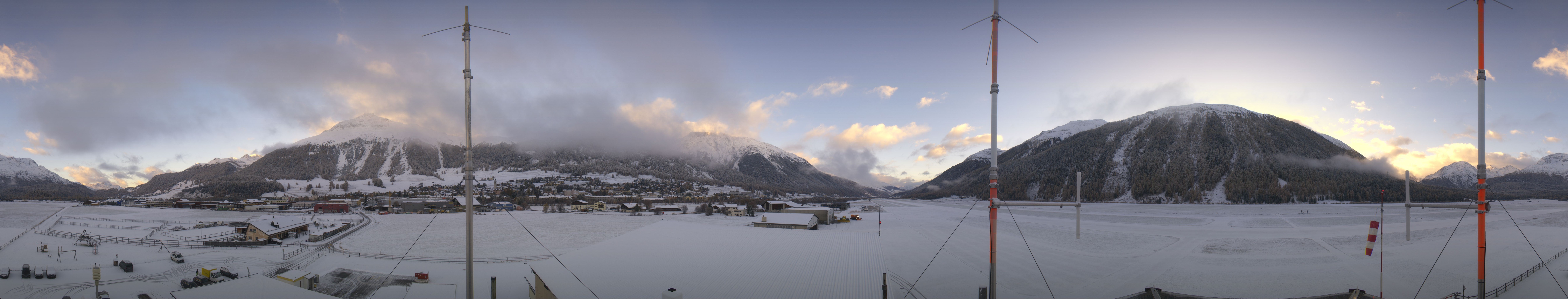 Archiv Foto Webcam Samedan I Flugplatz Richtung West