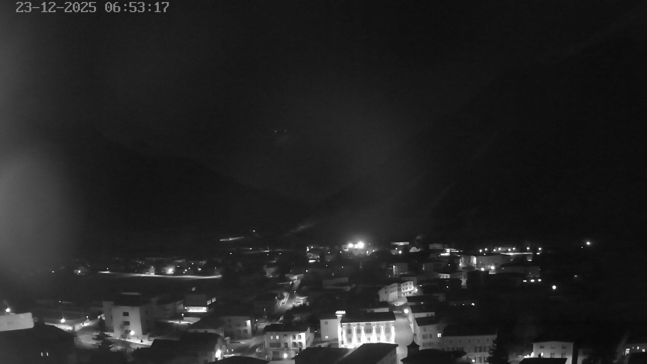 Archiv Foto Webcam Zernez - Oberengadin