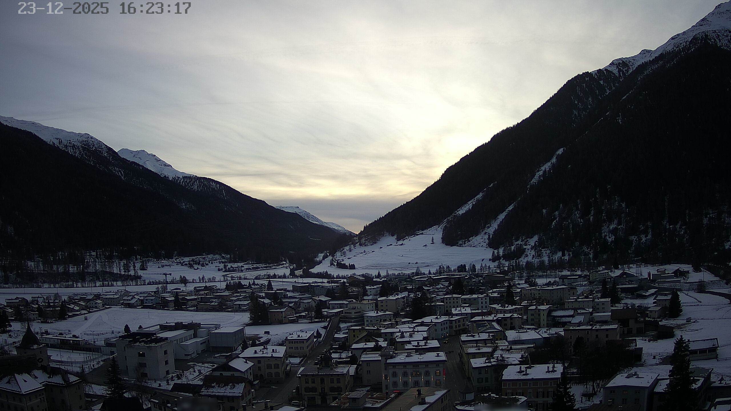 Archiv Foto Webcam Zernez - Oberengadin