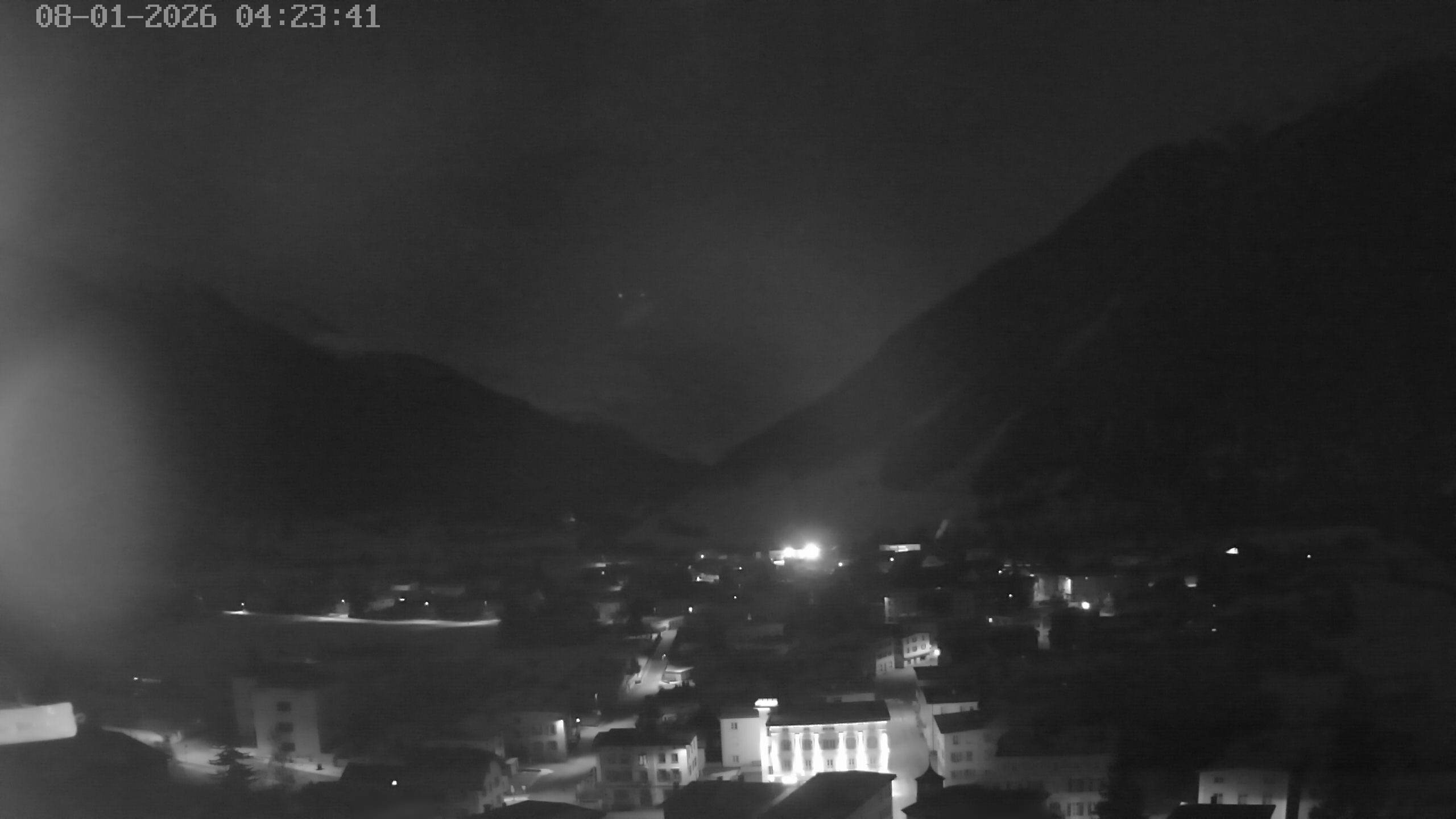 Archiv Foto Webcam Zernez - Oberengadin