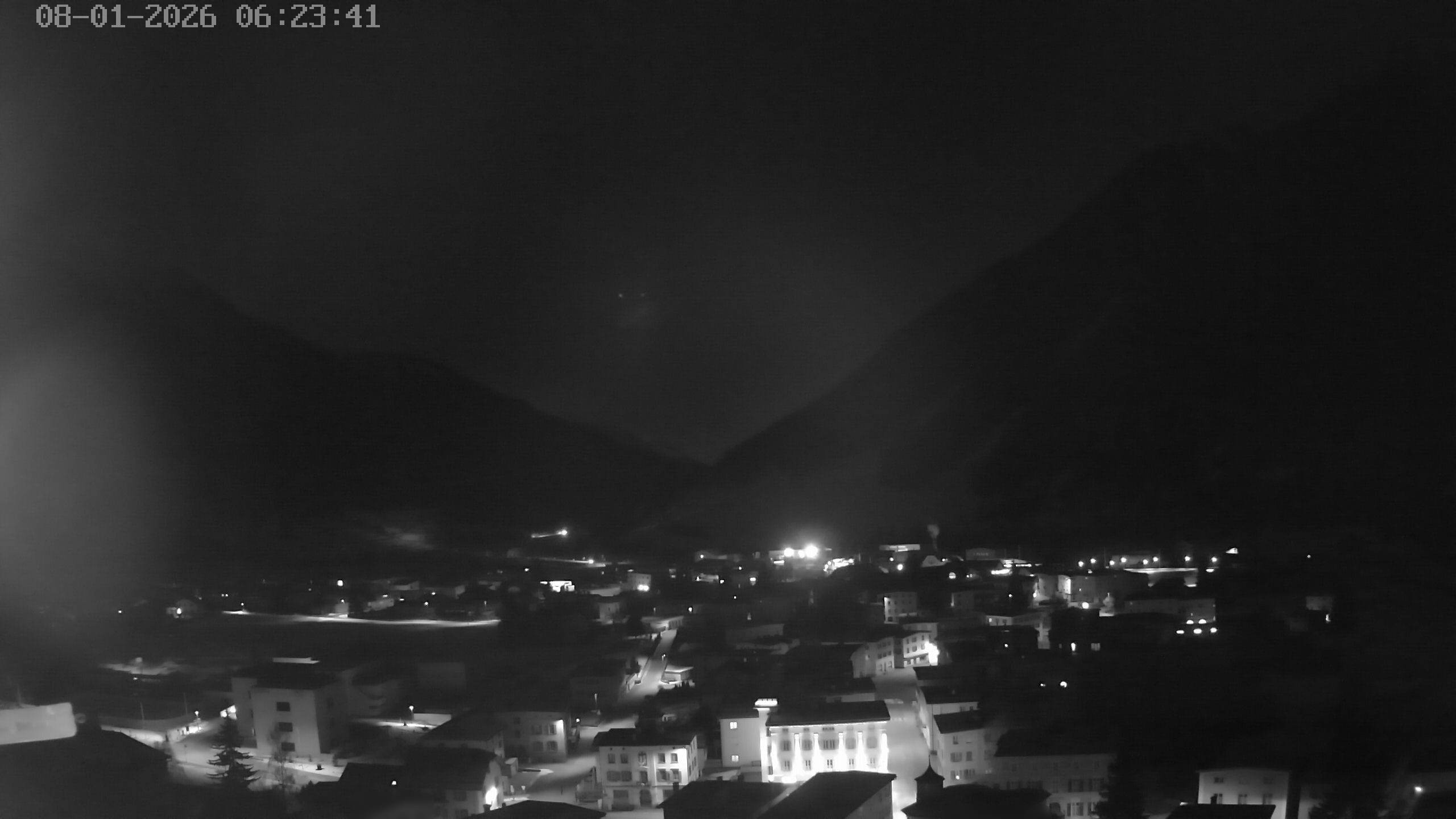 Archiv Foto Webcam Zernez - Oberengadin