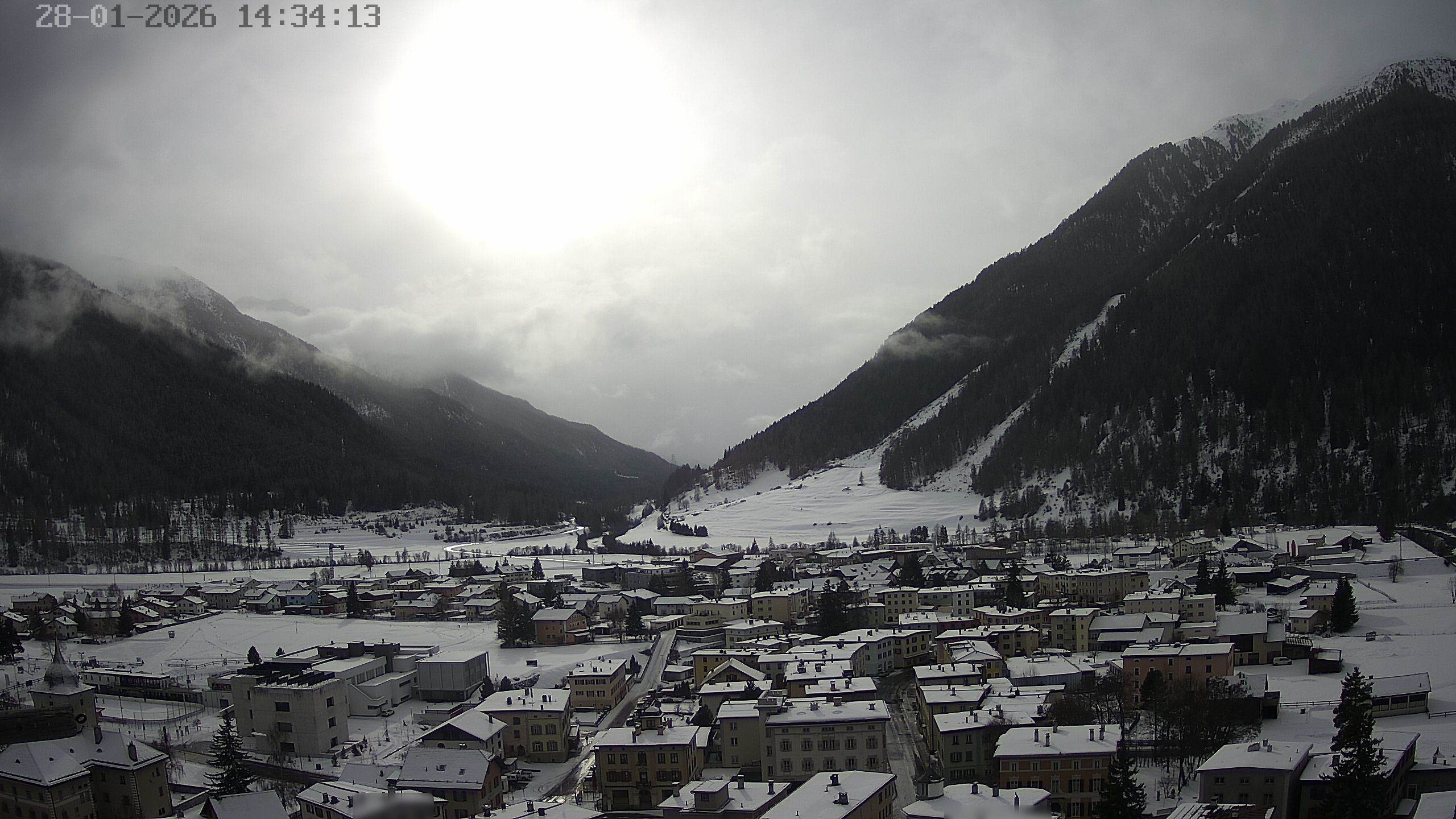 Archiv Foto Webcam Zernez - Oberengadin