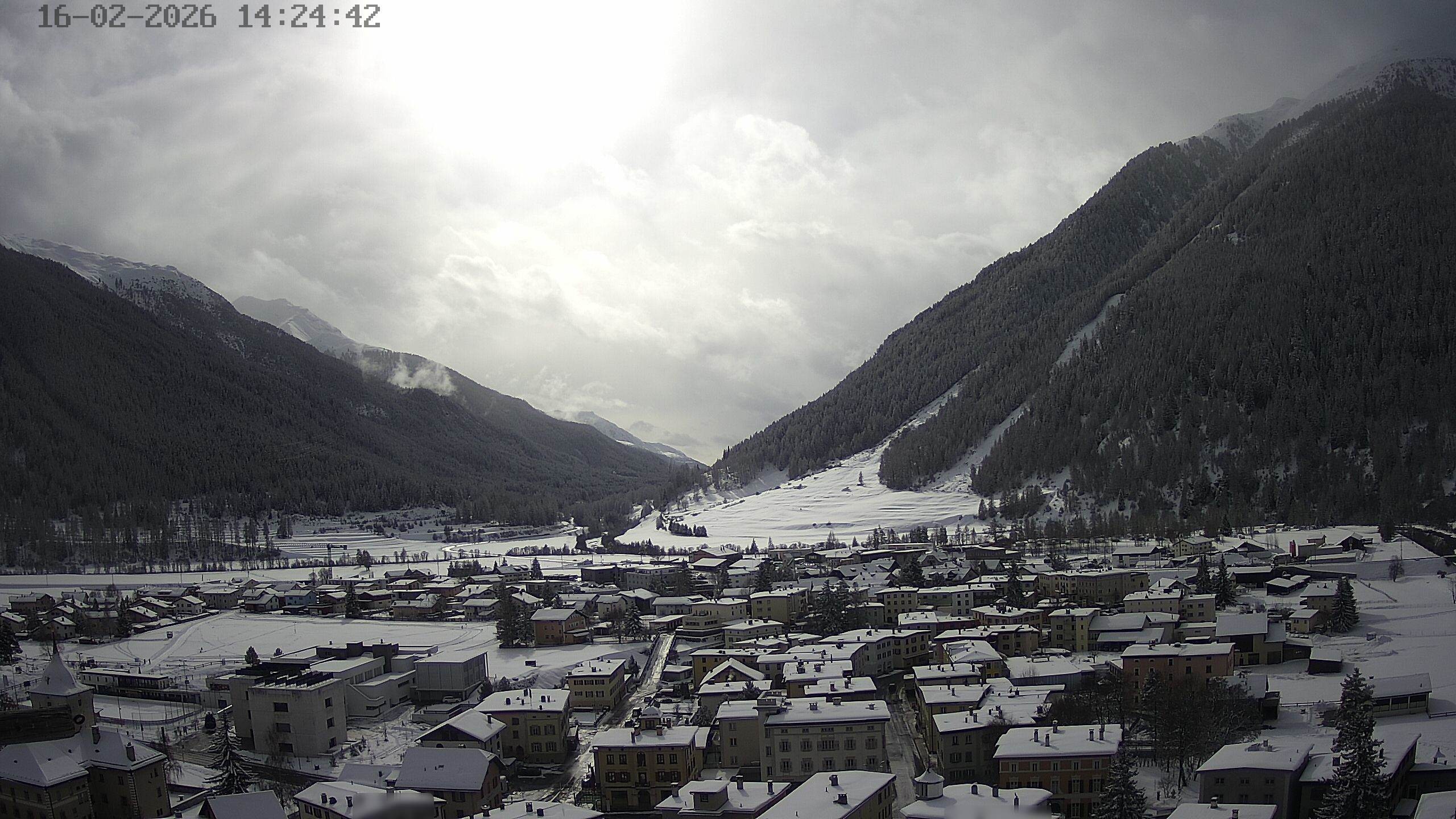 Archiv Foto Webcam Zernez - Oberengadin