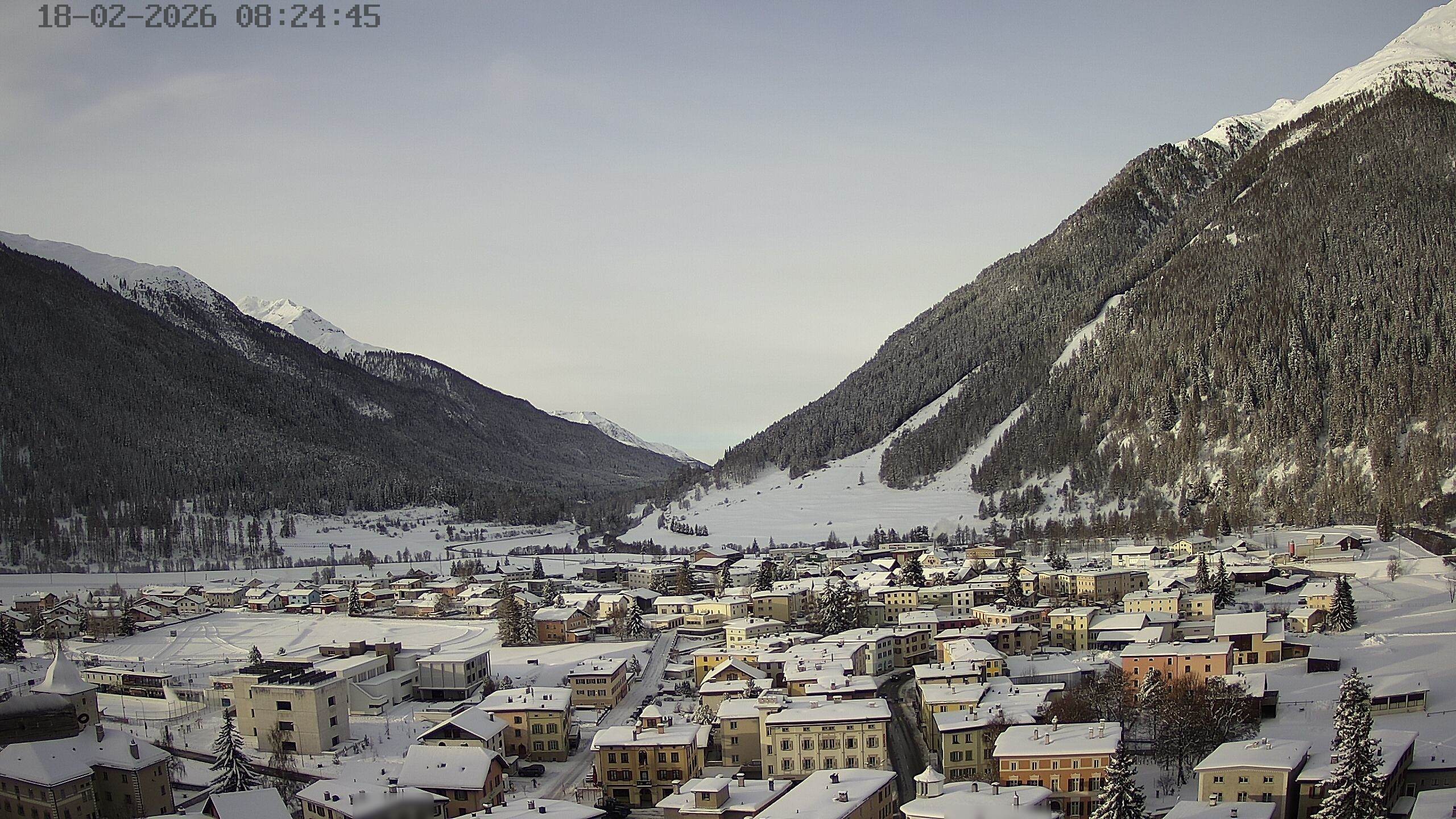 Archiv Foto Webcam Zernez - Oberengadin