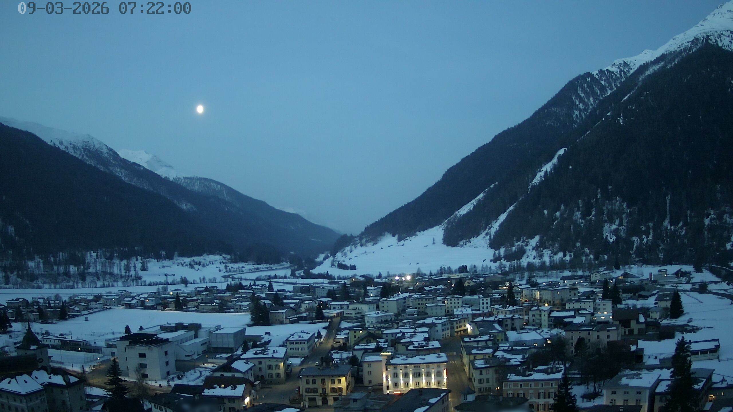 Archiv Foto Webcam Zernez - Oberengadin