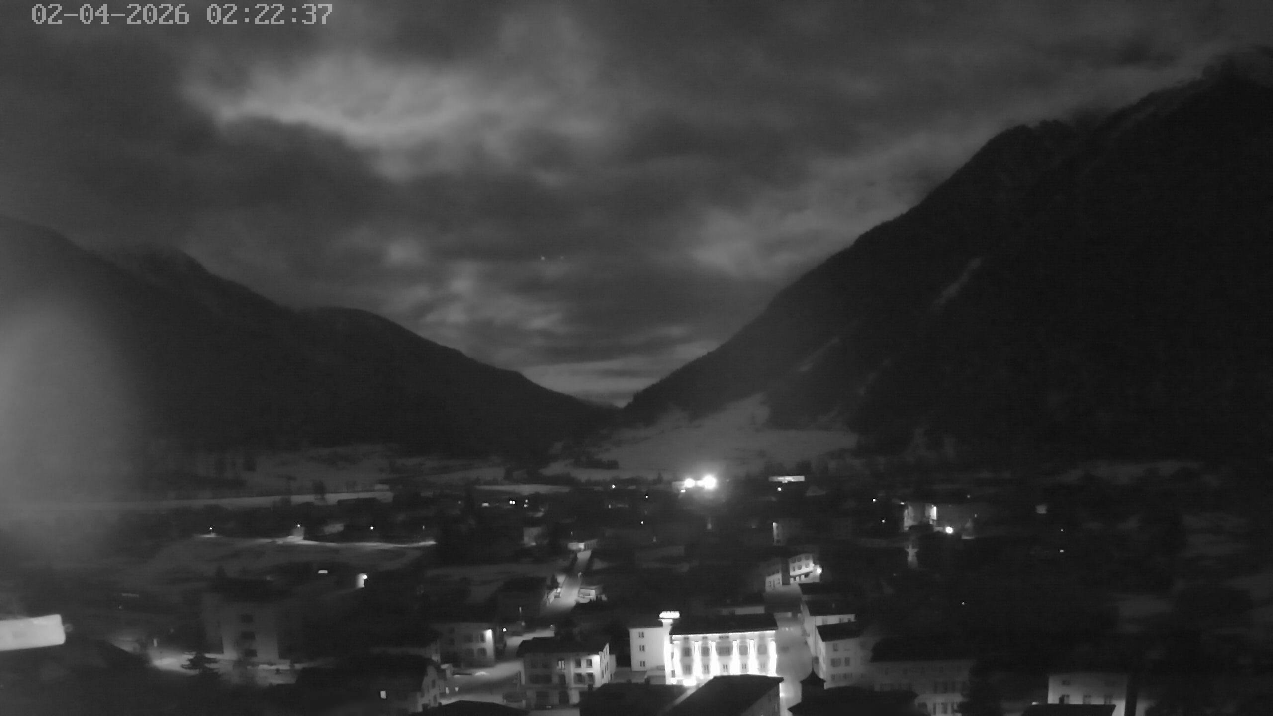 Archived image Webcam Zernez village
