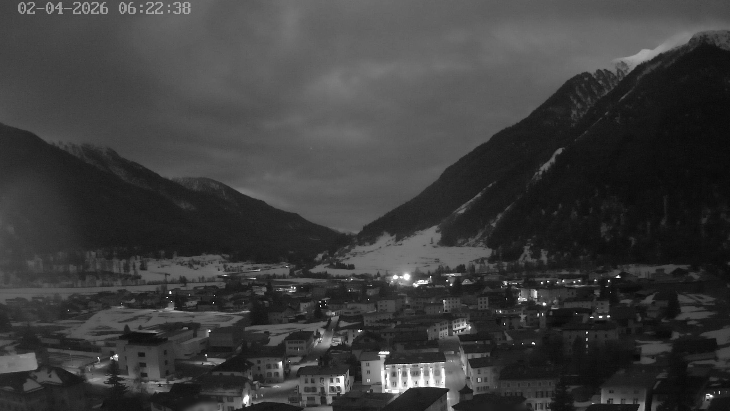 Archived image Webcam Zernez village