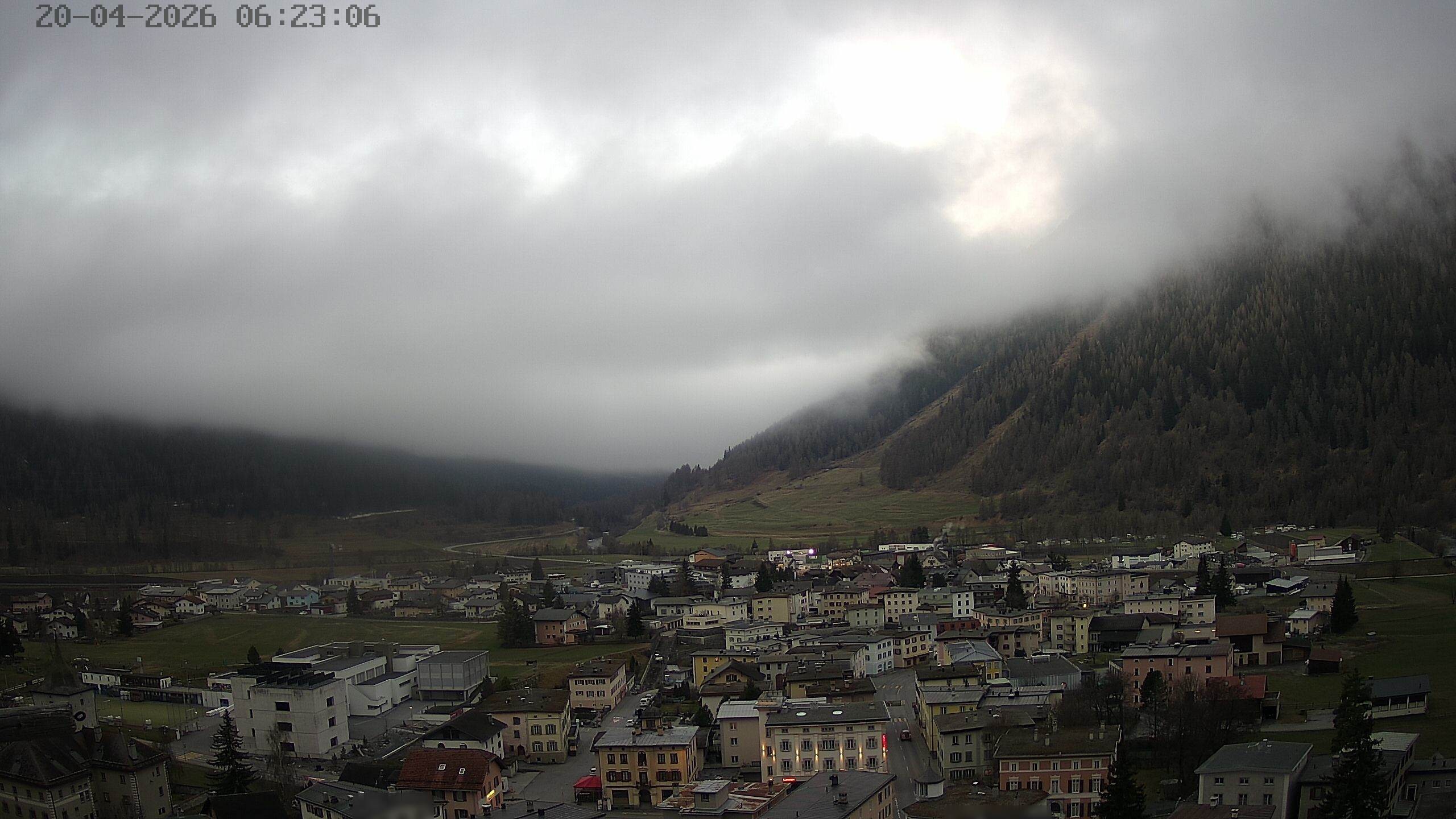 Archiv Foto Webcam Zernez - Oberengadin