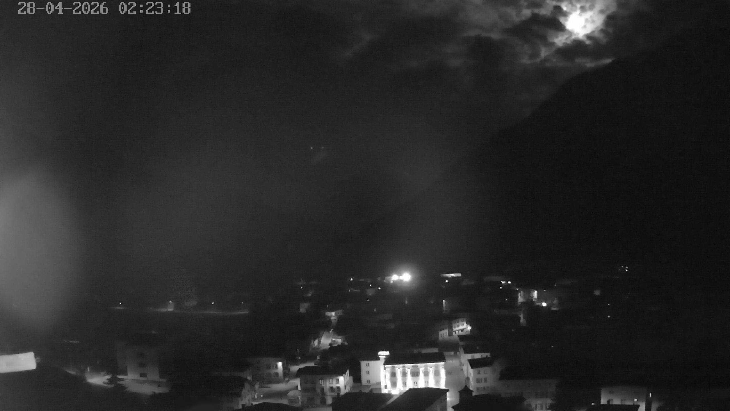 Archiv Foto Webcam Zernez - Oberengadin