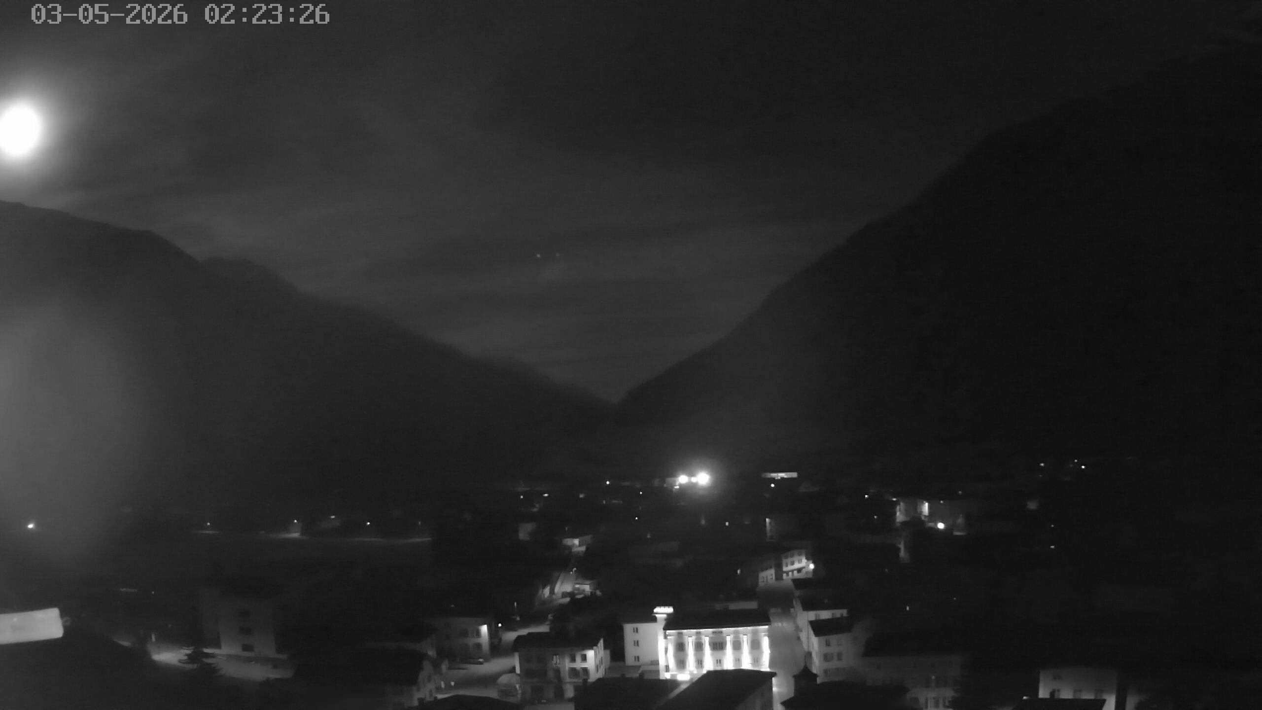 Archiv Foto Webcam Zernez - Oberengadin