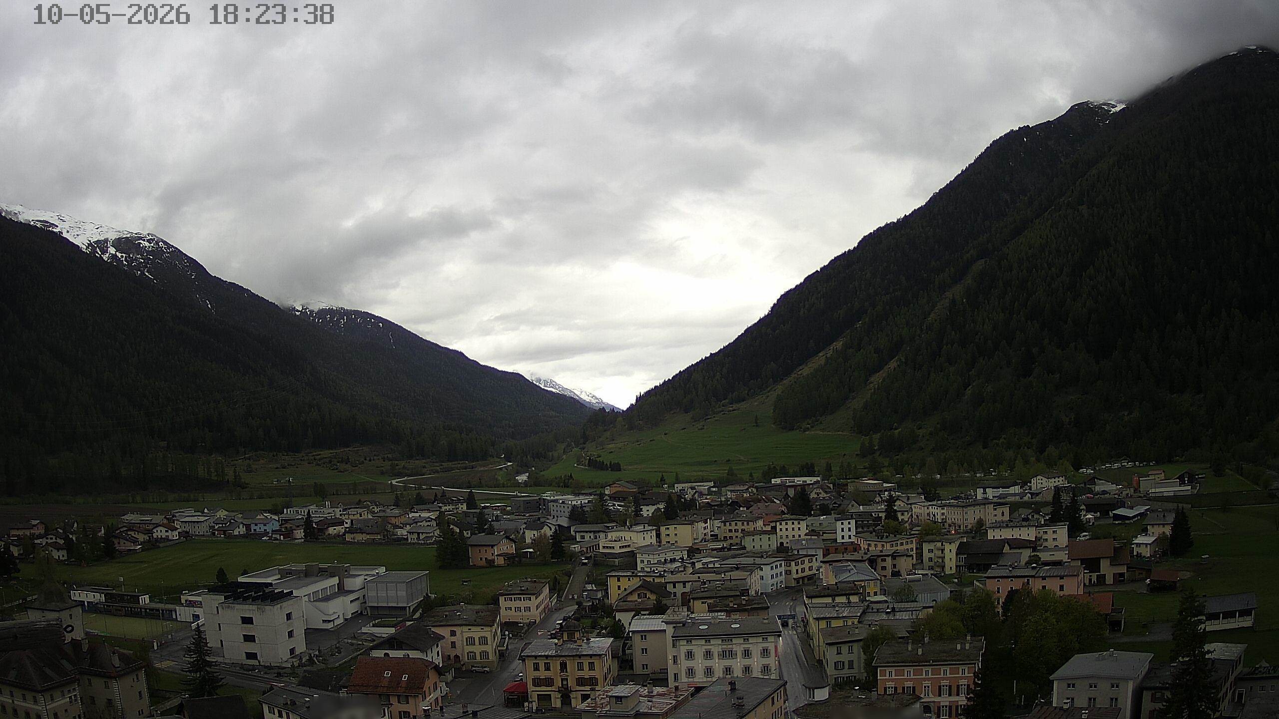 Archiv Foto Webcam Zernez - Oberengadin