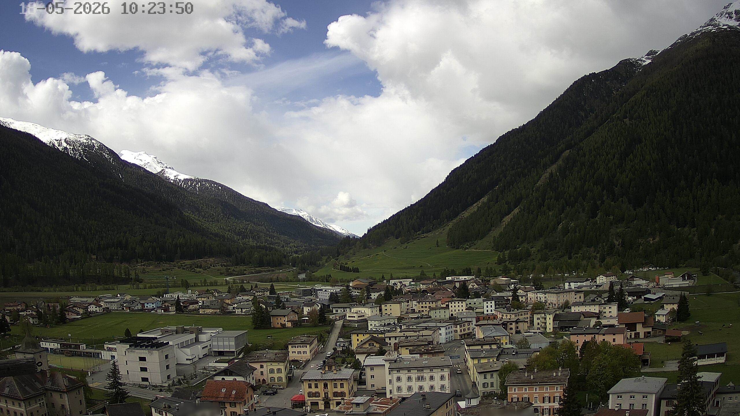 Archived image Webcam Zernez village