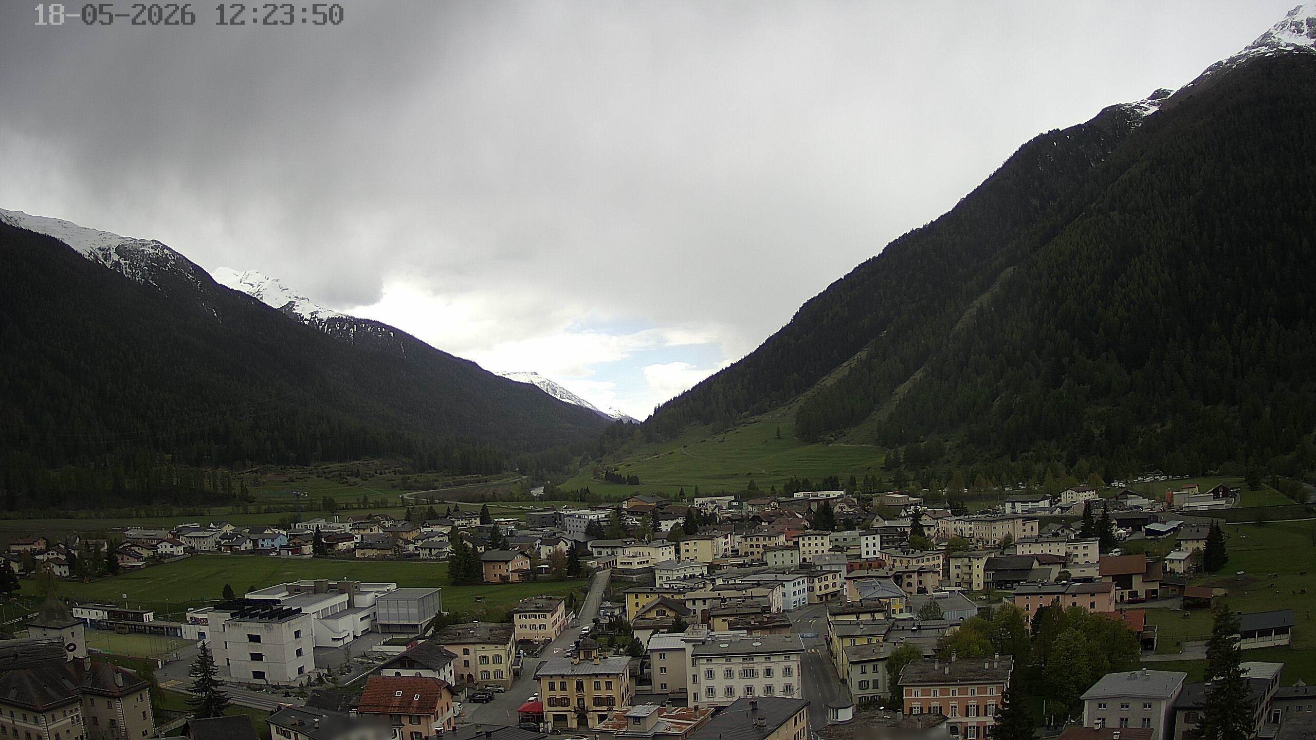 Archived image Webcam Zernez village