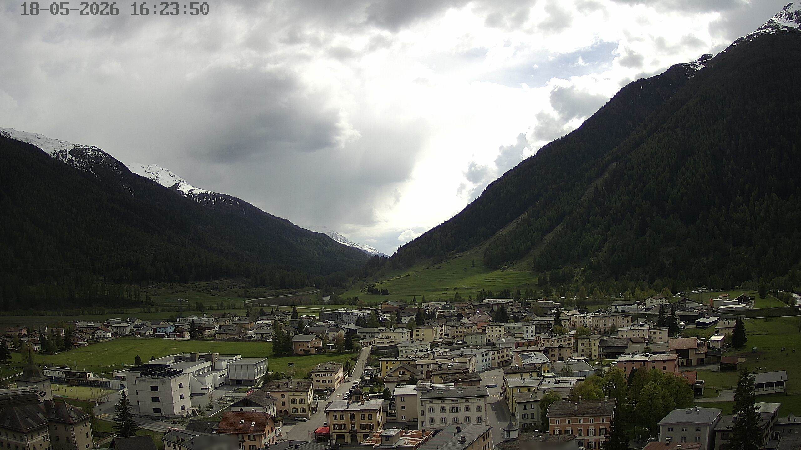Archived image Webcam Zernez village