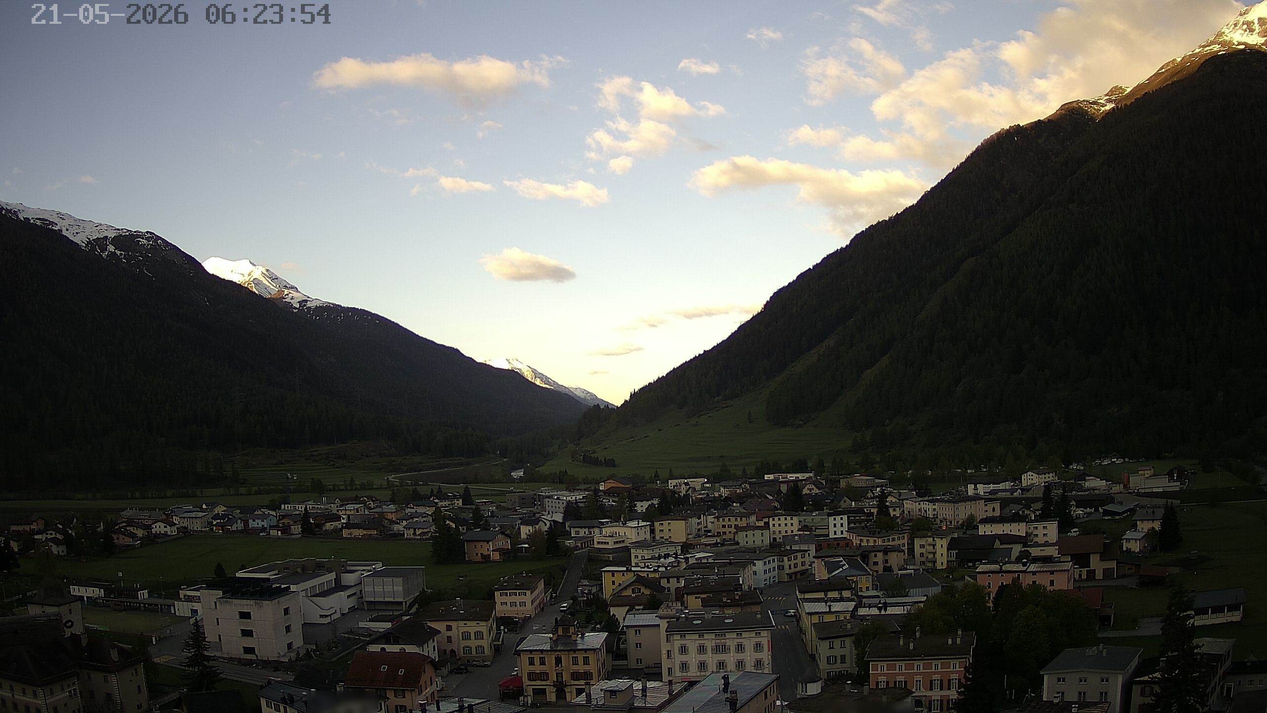 Archiv Foto Webcam Zernez - Oberengadin