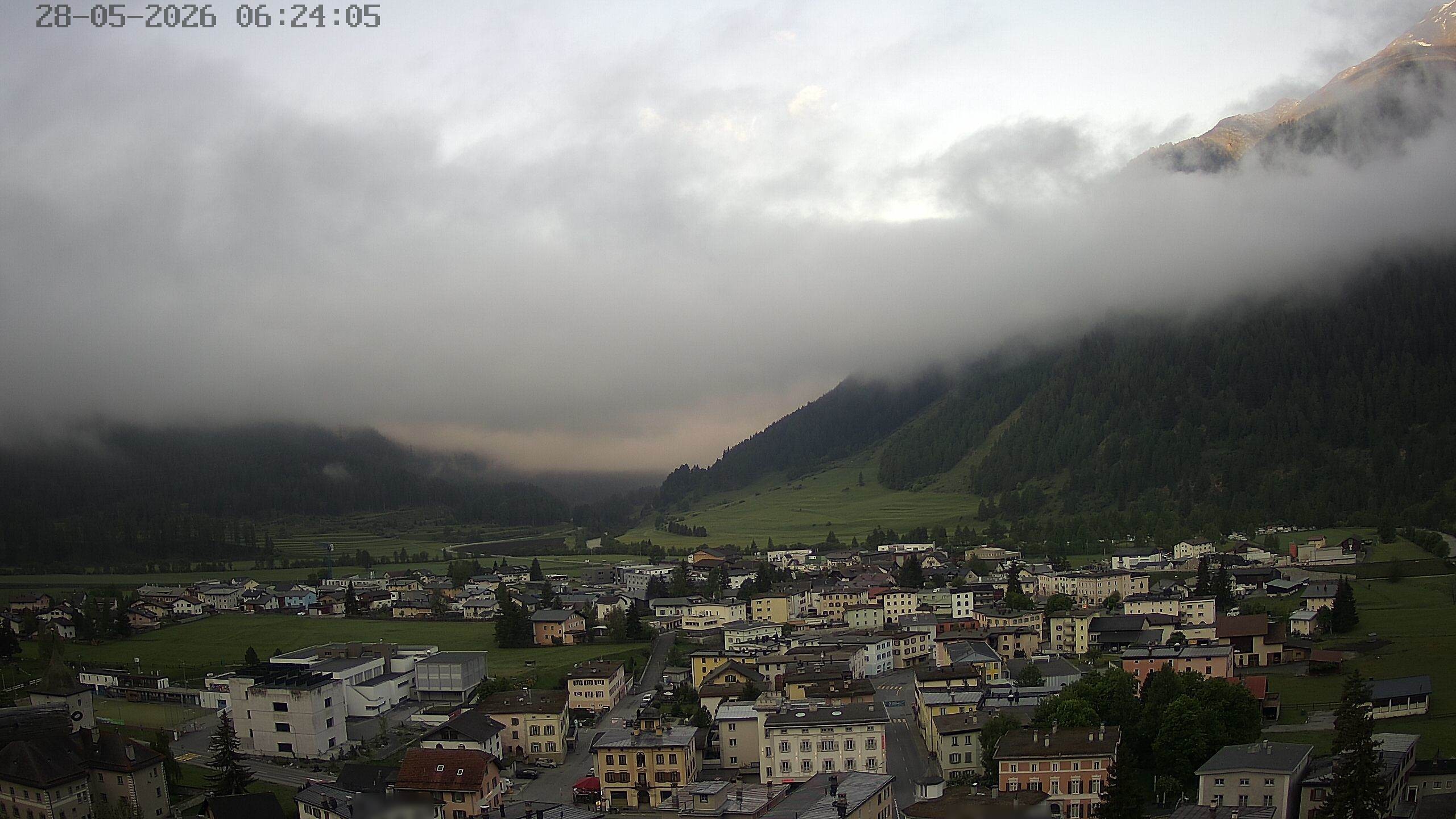 Archived image Webcam Zernez village
