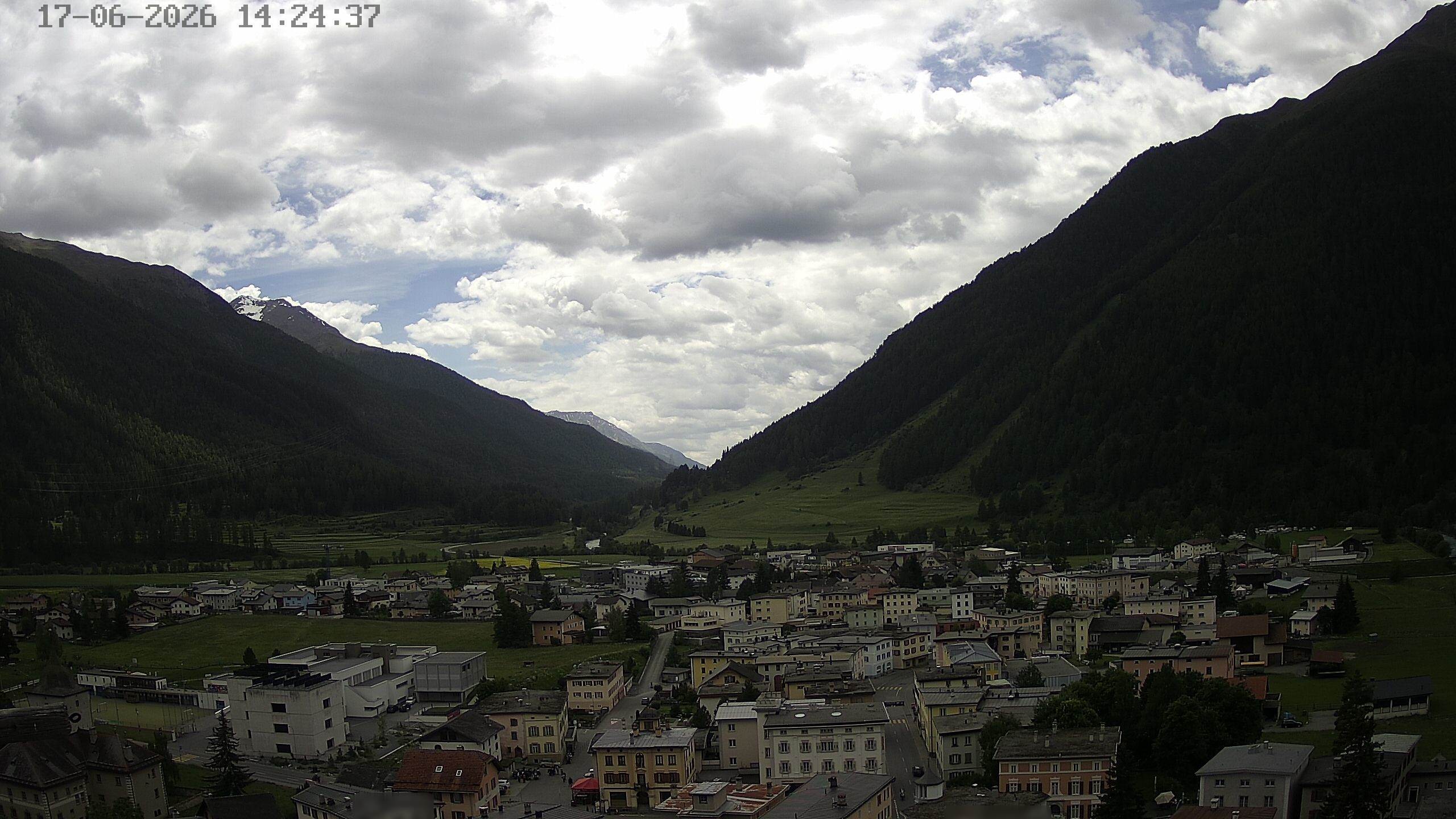Archiv Foto Webcam Zernez - Oberengadin