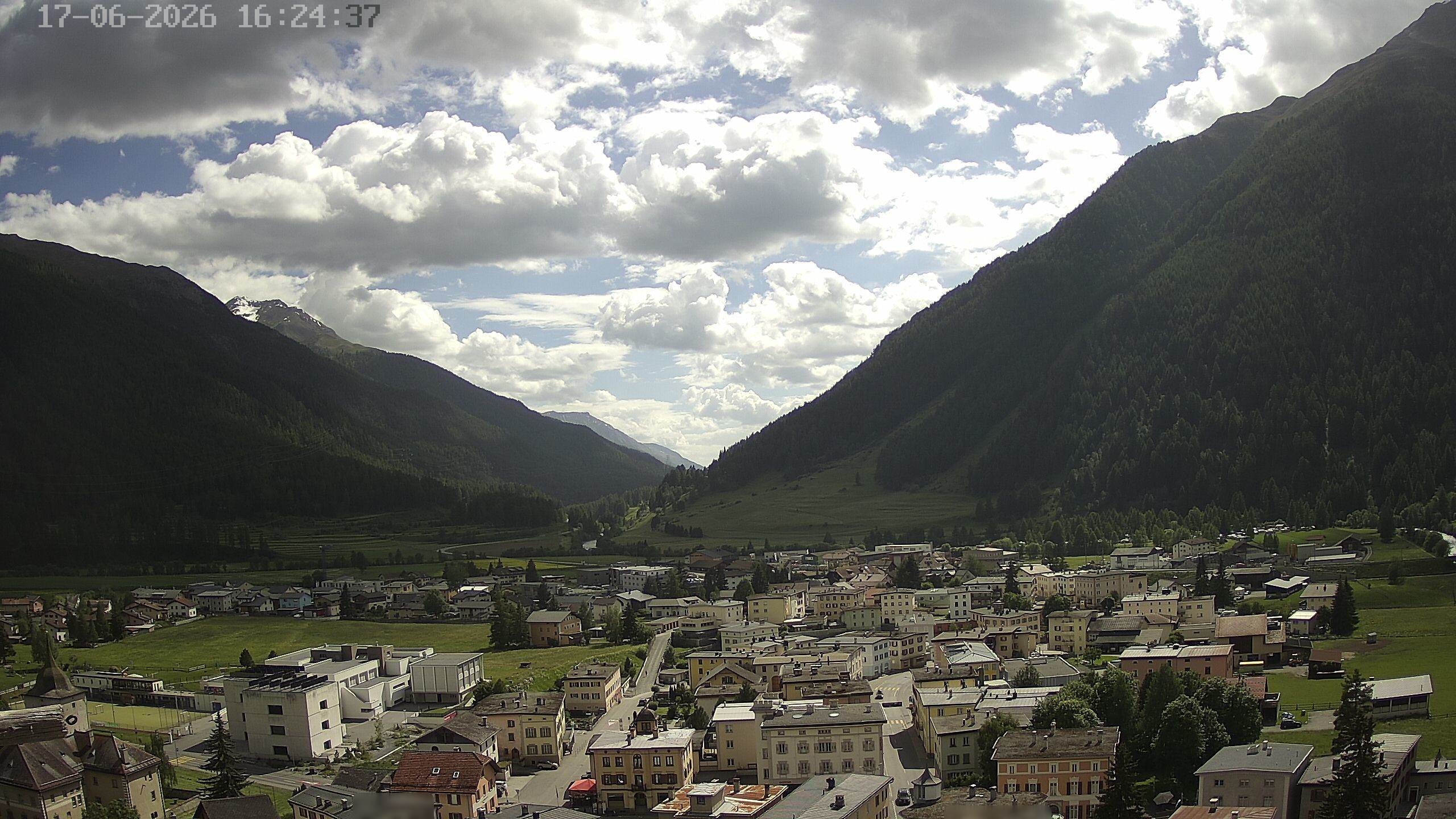 Archiv Foto Webcam Zernez - Oberengadin