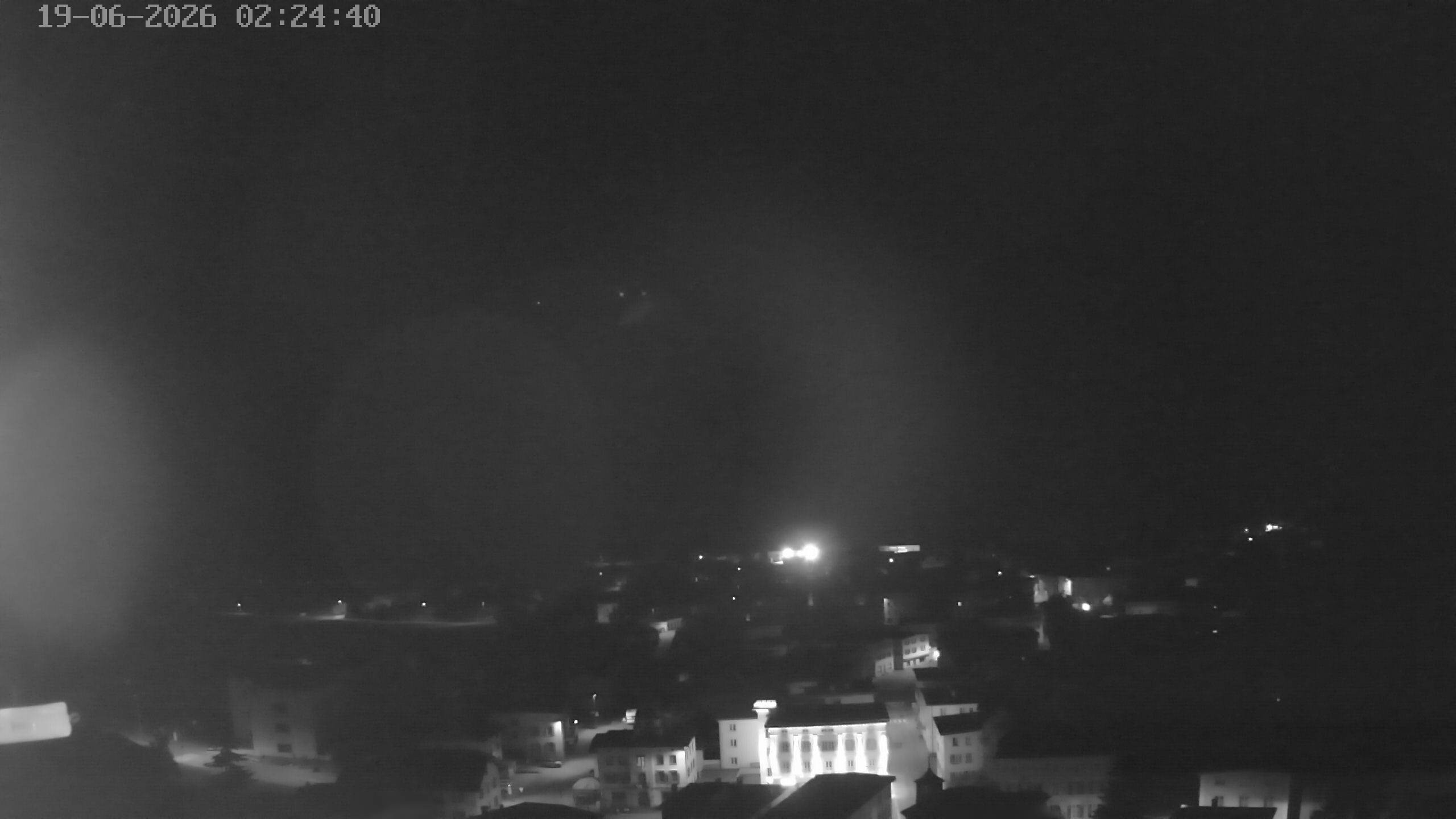 Archiv Foto Webcam Zernez - Oberengadin