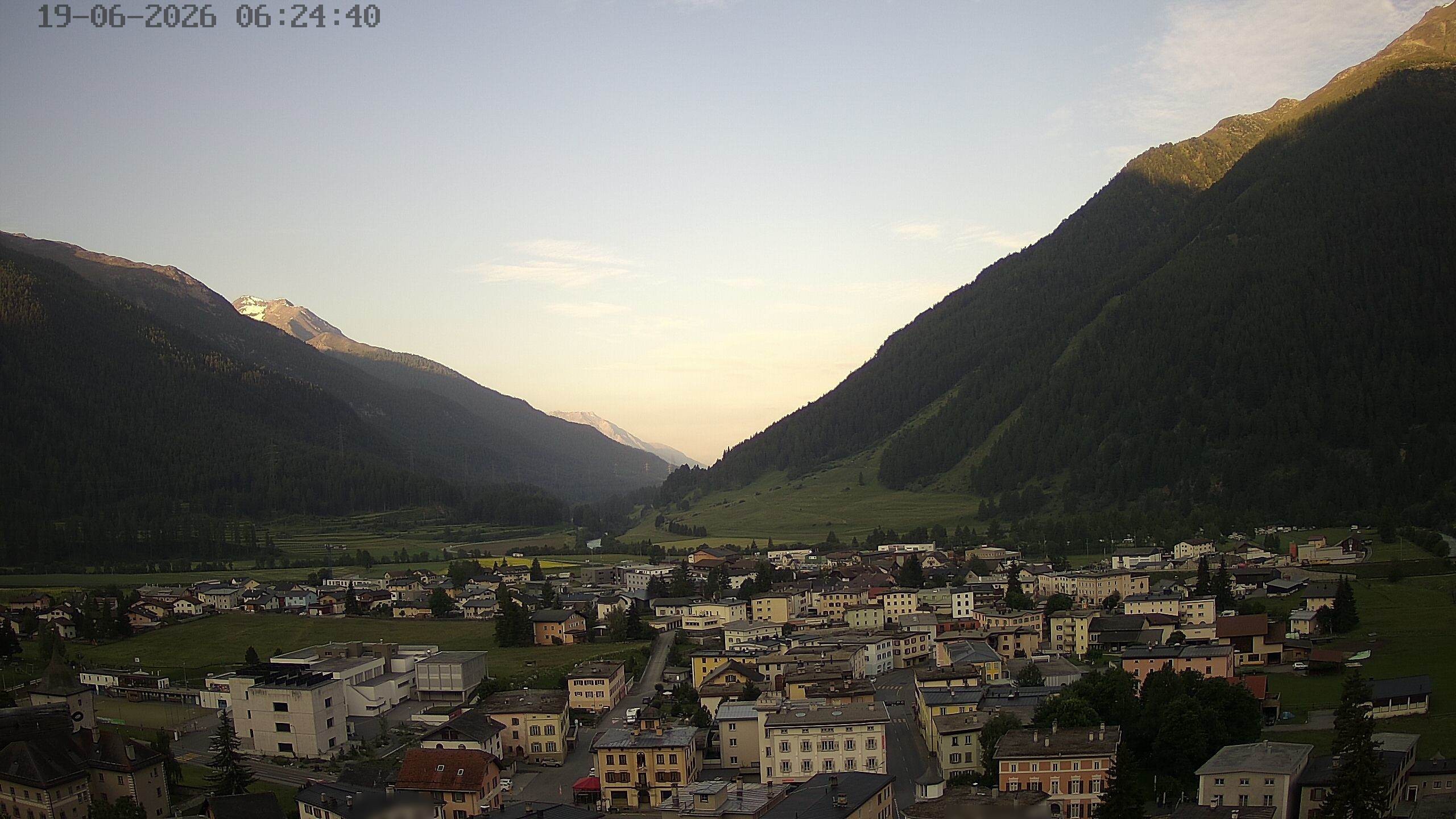Archiv Foto Webcam Zernez - Oberengadin