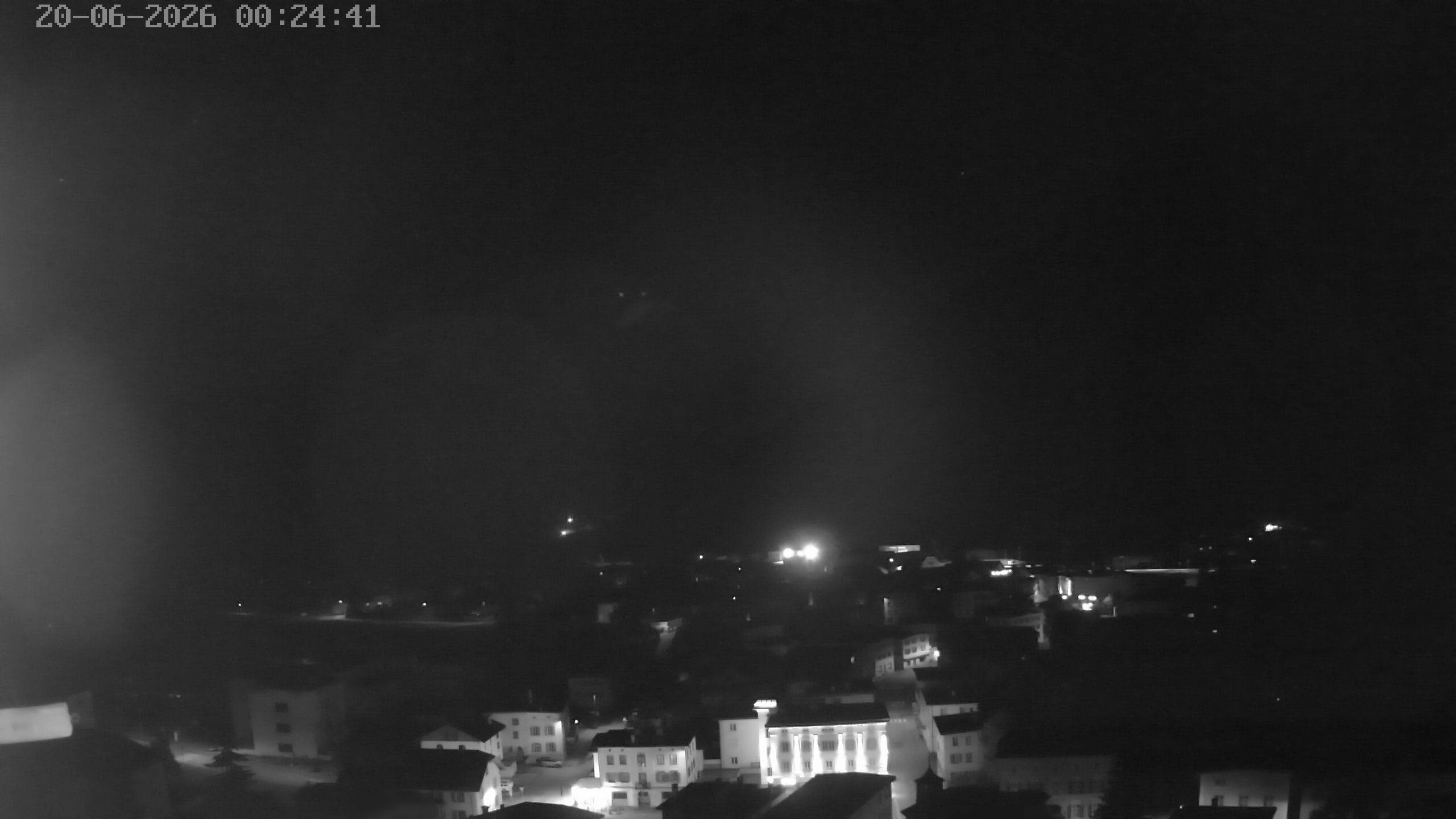 Archiv Foto Webcam Zernez - Oberengadin