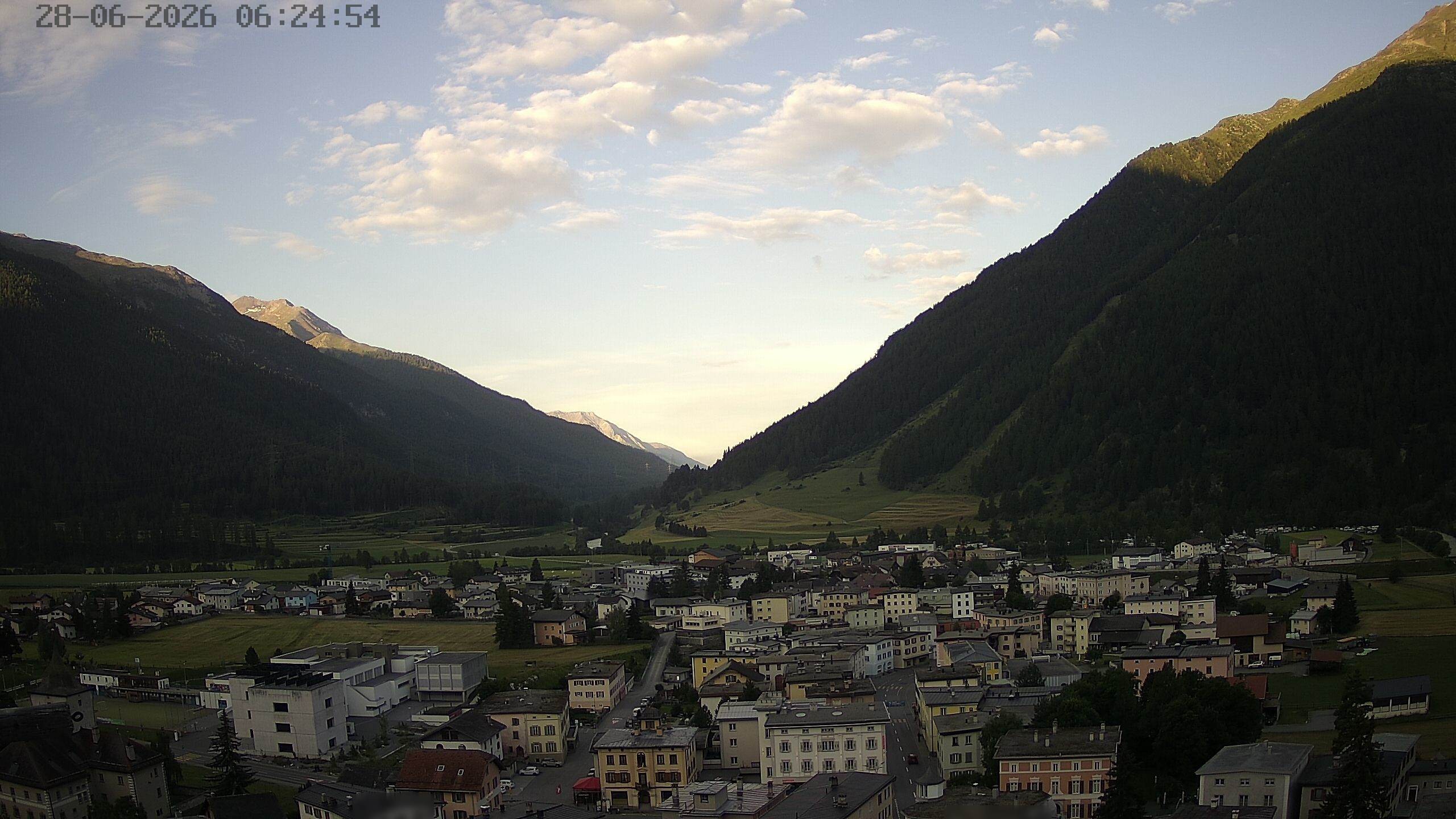 Archiv Foto Webcam Zernez - Oberengadin