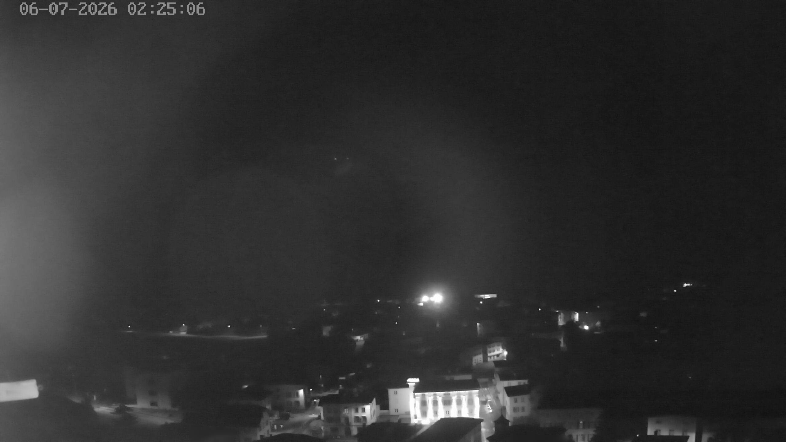 Archiv Foto Webcam Zernez - Oberengadin