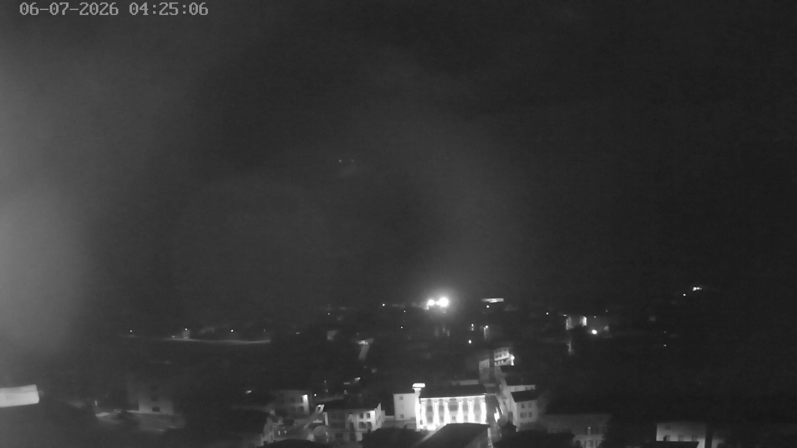 Archiv Foto Webcam Zernez - Oberengadin